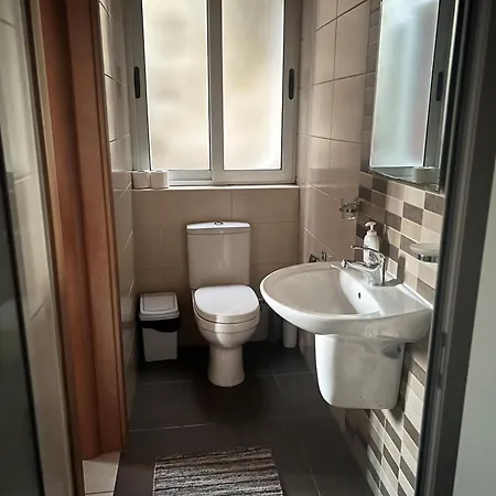 Twenty Antika Apartment *